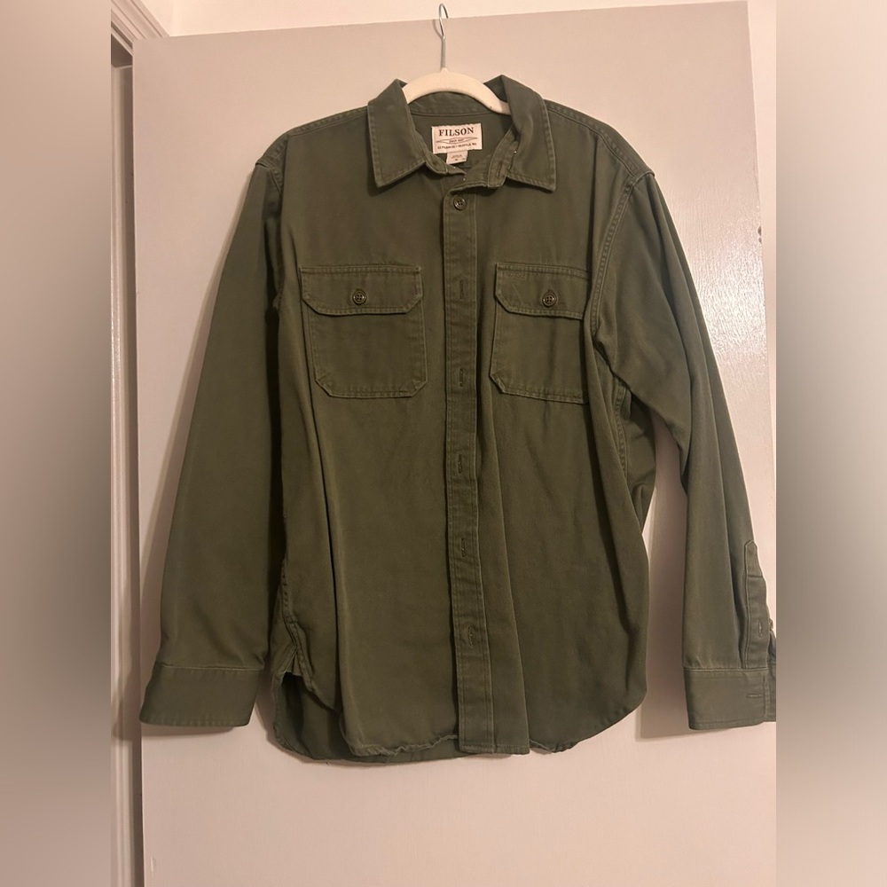 Filson, size medium
